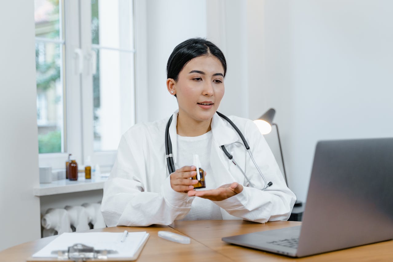 Online GP Consultations: Fast, Easy Healthcare at Your Fingertips